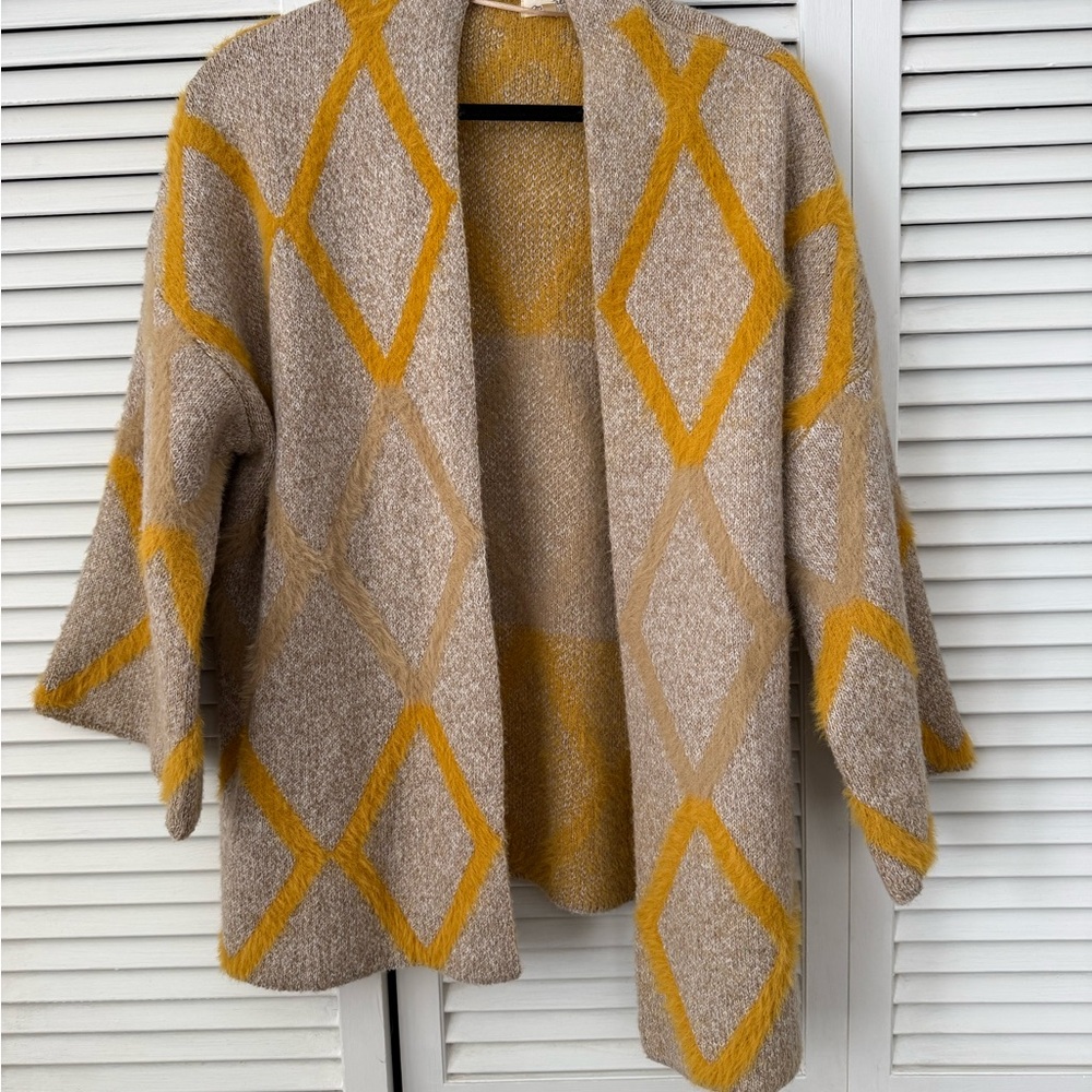 Mystree Diamond Pattern Cardigan - Beige and Mustard